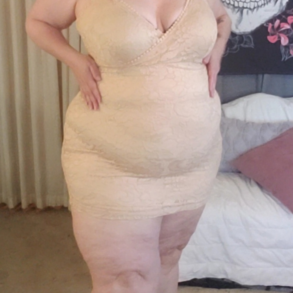 Forever 21 knit dress in 3x, nude color
